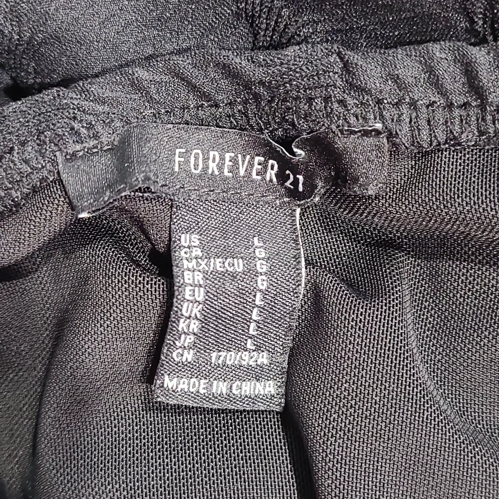 Forever 21 Backless - Picture 8 of 9